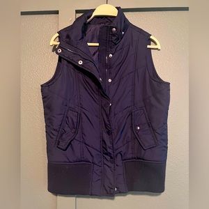 Women’s puffer vest